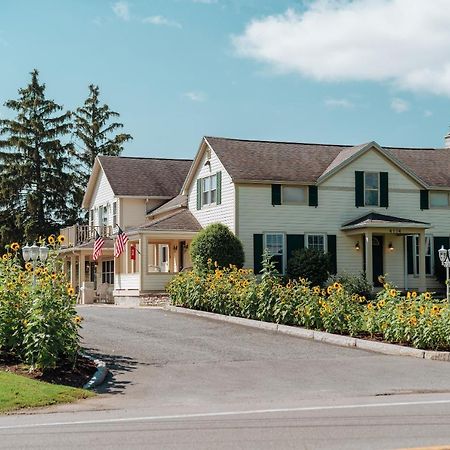 Skaneateles Suites Esterno foto