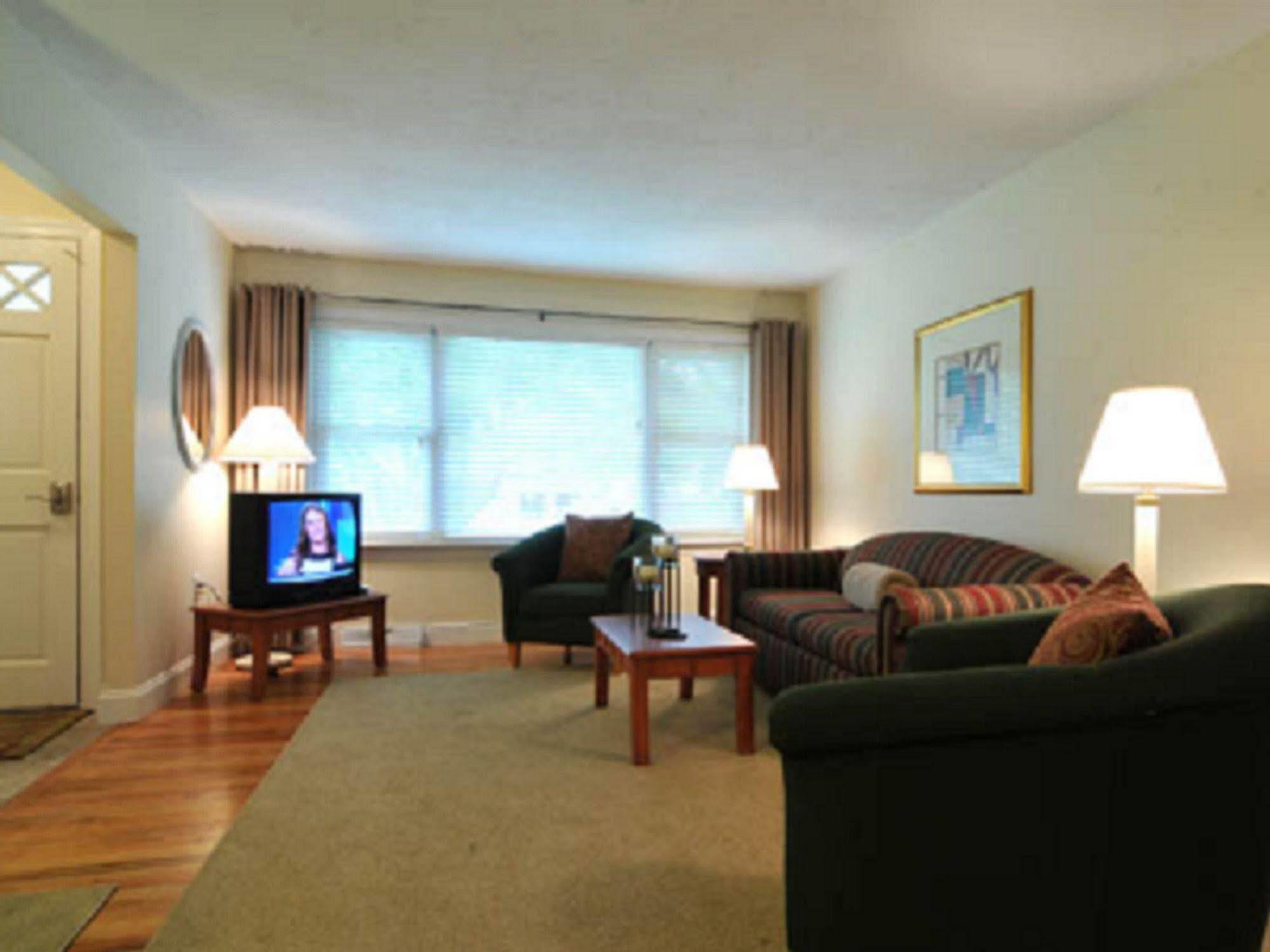 Skaneateles Suites Esterno foto