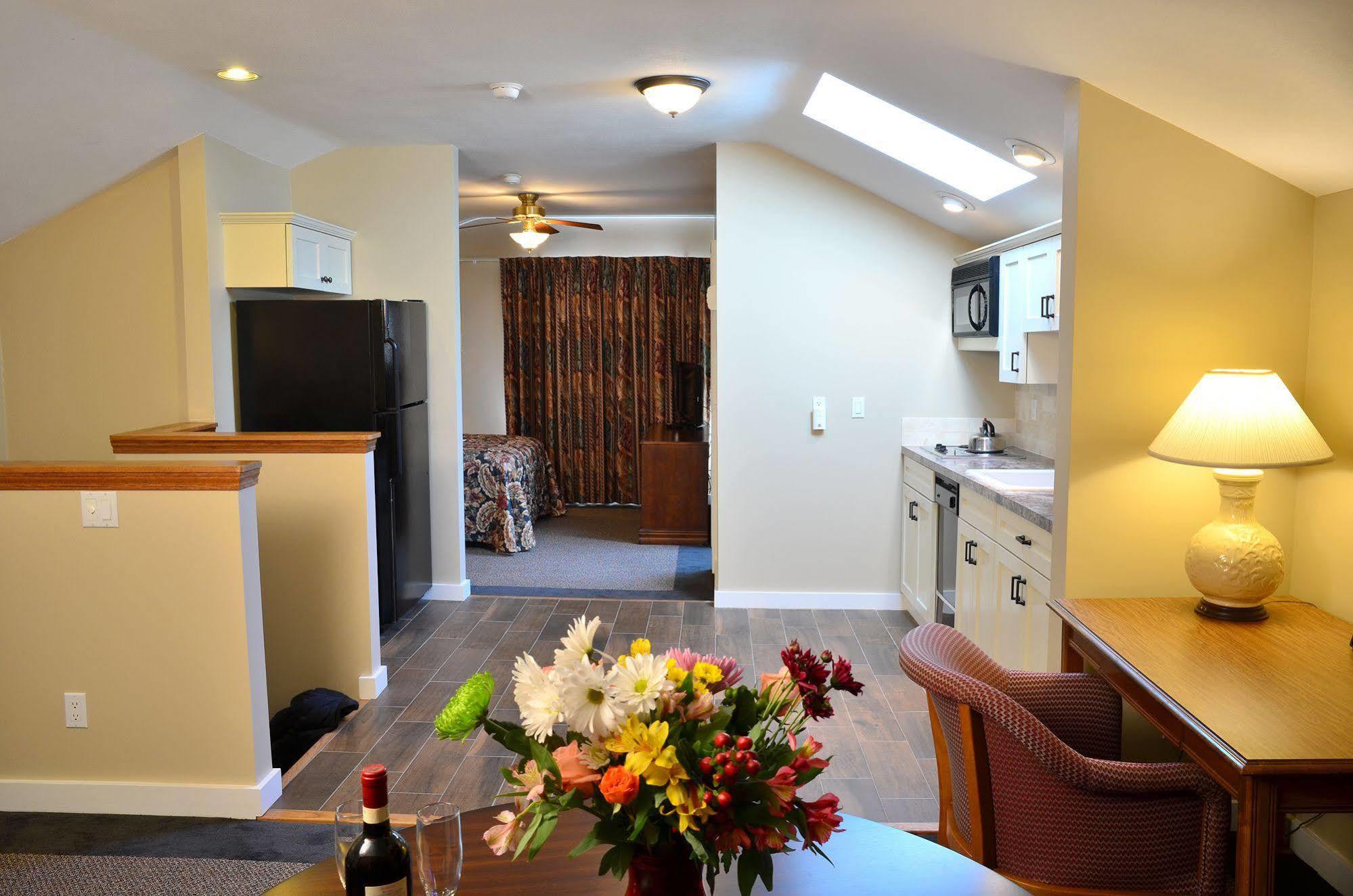 Skaneateles Suites Esterno foto